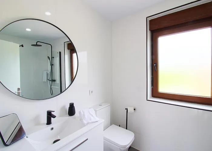 La Balcon De Sanfer * Santillana del Mar